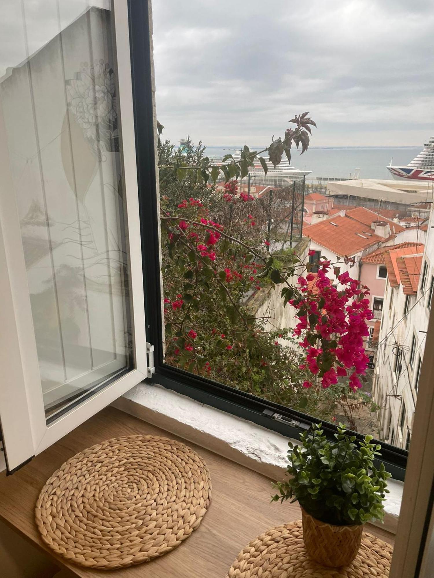 Alfama Authentic Lisbon Apartment Ngoại thất bức ảnh